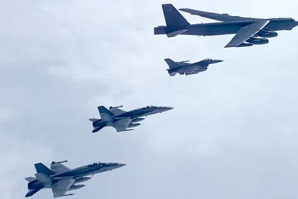 Exerciții militare NATO în zona arctică. Rusia este în stare de alertă