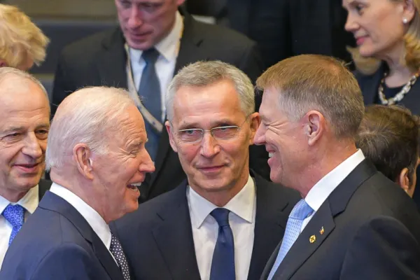 Război Ucraina. Avertismentul secretarului general NATO: „Ne vom implica imediat!”