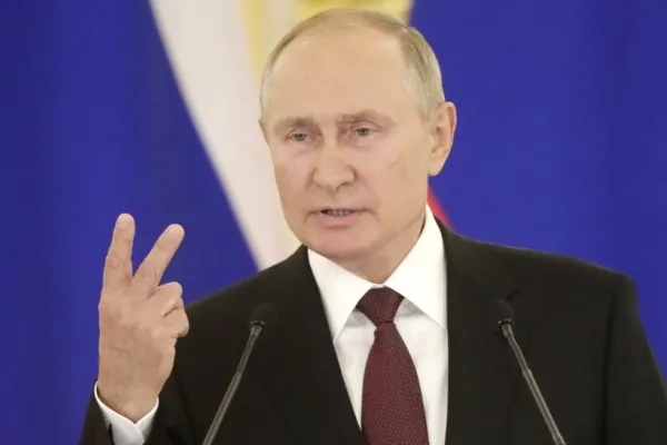 Uniunea Europeană, de acord cu înghețarea activelor şefului Sberbank şi ale fiicelor lui Putin
