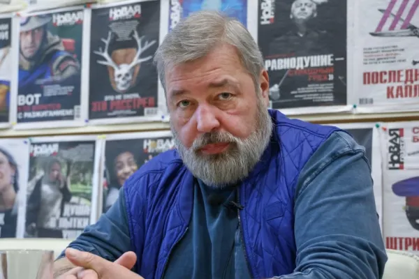LOVITURĂ pentru Putin! Un RENUMIT jurnalist rus și-a DONAT Premiul Nobel pentru Pace refugiaților ucraineni