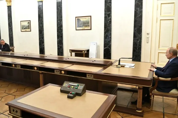 Unde se ascund Putin și Șoigu, ministrul Apărării: BUNCĂRELE SECRETE în care se izolează de lume