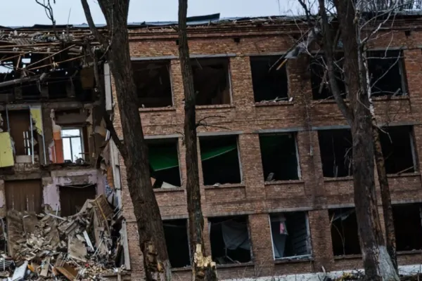 VIDEO Război Rusia-Ucraina, ziua 10. ATACUL asupra Kievului continuă. Un oraș-port, recucerit, blocadă în altele. Zelenski critică NATO - LIVE TEXT