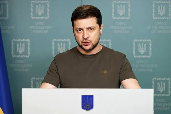Decizie surprinzătoare - Un președinte simpatizant al Moscovei a decis să-l decoreze pe Zelenski cu cele mai înalte onoruri de stat