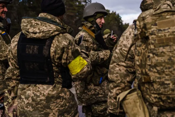 Armata din Ucraina se întărește - Peste 12.000 de străini au venit să lupte împotriva lui Putin