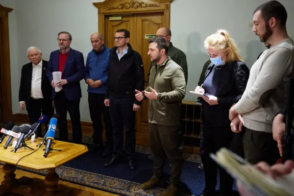 Oficial polonez: NATO ar trebui să trimită o misiune de menținere a păcii în Ucraina. De ce soluția propusă nu trebuie privită drept un casus belli