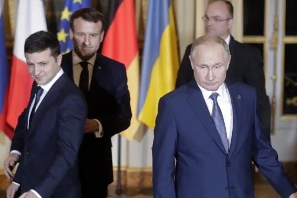Apel comun al liderilor occidentali către Putin. Scholz şi Macron îi cer liderului de la Kremlin „negocieri directe serioase” cu Zelenski