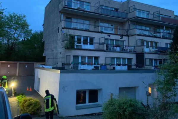 Scene șocante în Germania. Un mort și 3 răniți după o bătaie într-un balcon - Victimele au căzut de la etajul 3