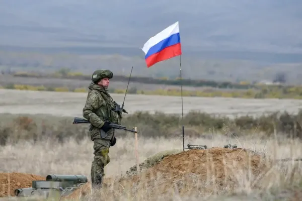 Moscova ar trebui să treacă la următoarea fază a campaniei militare, susține liderul pro-rus din Donețk