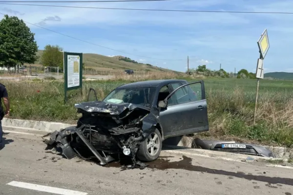 Trei ucraineni au ajuns la spital în urma unui accident teribil, în județul Tulcea. A intervenit elicopterul SMURD - FOTO-VIDEO