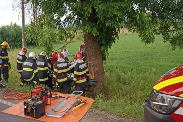VIDEO | Accident pe DN 1A la Butimanu. 12 persoane rănite. A fost activat Planul Roşu de intervenţie
