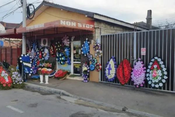 Familia unui tânăr mort într-un accident face apel, ca în loc de coroane, să se facă donații pentru o tabără de copii nevoiași