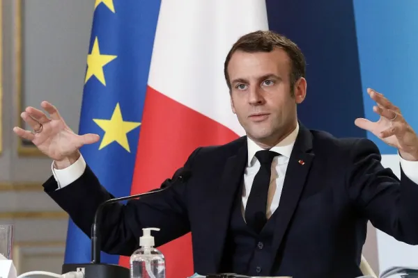 Președintele Franței, reacție după atacul armat în care au fost uciși 3 kurzi și protestele violente din Paris - Mesajul lui Macron