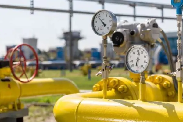 Ucraina sistează de MIERCURI gazele rusești către Europa - Alternativa, contestată de gigantul Gazprom