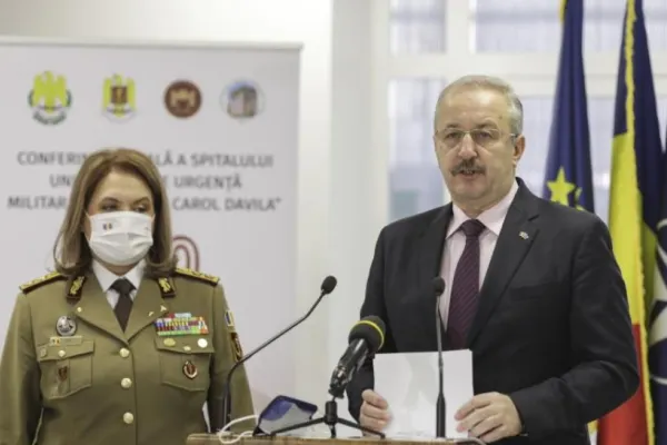 Vasile Dîncu, la Realitatea Plus: Avem nevoie de submarine în Marea Neagră, s-a umplut de "rechini"