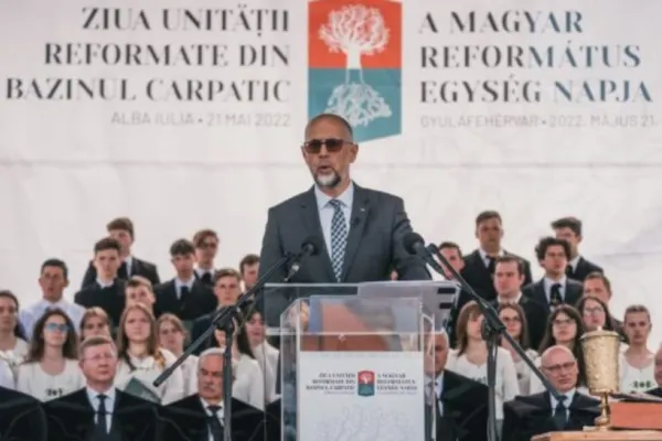 Kelemen Hunor a vorbit lângă o hartă a Ungariei Mari, care includea și Transilvania - Gestul controversat al președintelui UDMR - Cum a reacționat