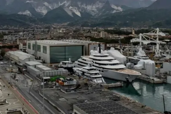 Mega-iahtul „Șeherezada”, de 700 de milioane de dolari, confiscat în Italia - Aleksei Navalnîi spune că este al lui PUTIN