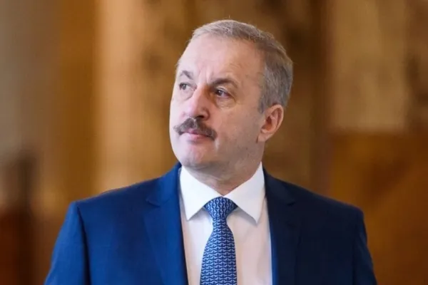 Vasile Dîncu: „Federația de hochei ar trebui desființată!” - SFAT pentru UDMR după scandalul imnului secuiesc