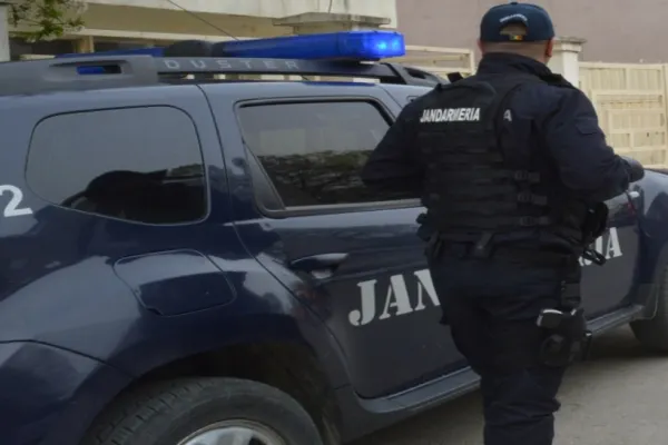 Puteri sporite pentru polițiștii de frontieră și jandarmi. Vor putea filma fără acordul celor vizați și pot lua amprente - PROIECT