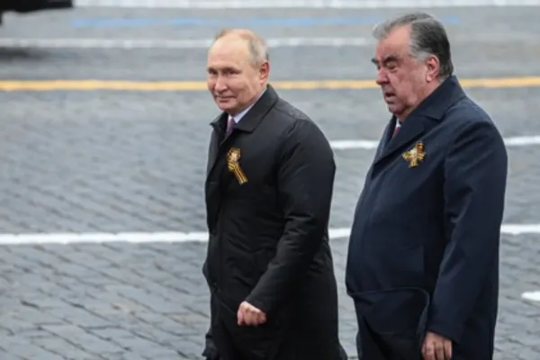 Vladimir Putin ar putea declara război Ucrainei de Ziua Victoriei, 9 Mai