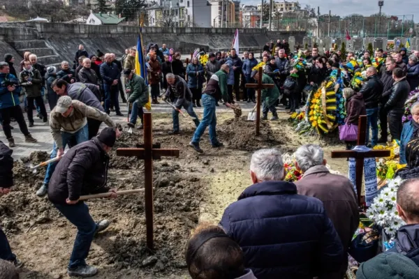 Atrocitățile Rusiei în Ucraina, recunoscute oficial de 6 țări drept GENOCID împotriva poporului ucrainean