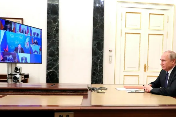 Putin se pune la adăpost. Vrea doar software rusesc în sistemul economic și financiar