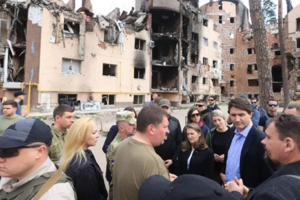 Premierul Canadei, Justin Trudeau, în vizită în Ucraina. S-a dus în oraşul Irpin