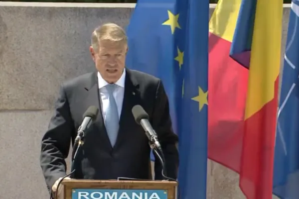 Klaus Iohannis cere Guvernului un plan de economisire: Oamenii să nu stea în frig, dar să reducem consumul