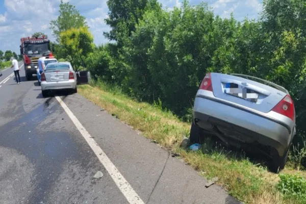 Accident grav în Giurgiu. O mamă și bebeluşul ei au ajuns la spital în urma unui impact violent