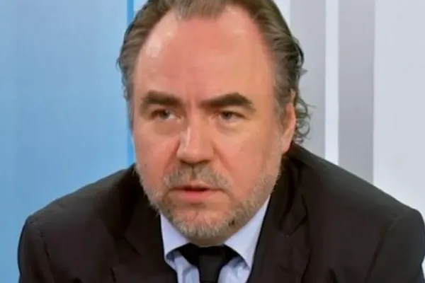 Bobby Păunescu: „Eu nu cred că va exista rotația la guvernare” - Analiză pe cel mai recent sondaj politic