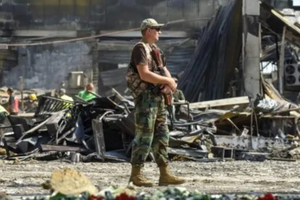 BOMBARDAMENTE asupra Kremenchuk, Ucraina: Căutările continuă pentru 36 de persoane dispărute după atacul de la mall!
