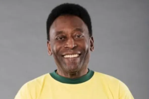Pele, simbolul fotbalului brazilian, îi cere lui Putin să oprească războiul din Ucraina