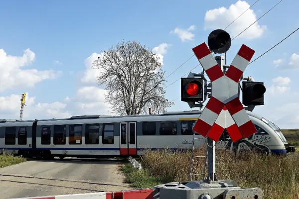 Biciclist lovit de tren: Bărbatul a decedat! Pompierii au intervenit de urgență