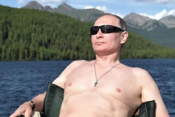 Vladimir Putin, mișcări ciudate. Liderul de la Moscova pare să aibă în continuare probleme - VIDEO