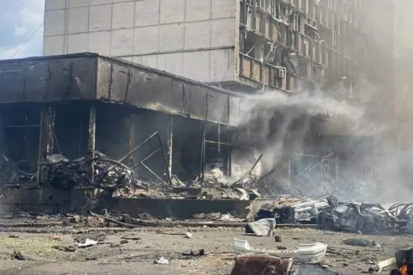 Război Ucraina. Cum arată Vinița după 2 zile de la bombardamentele teribile ale rușilor - Imagini tulburătoare