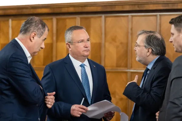 Ciucă: Guvernul va derula consultări cu mediul de afaceri și societatea civilă pentru a include inițiativele lor în procesul de aderare la OCDE