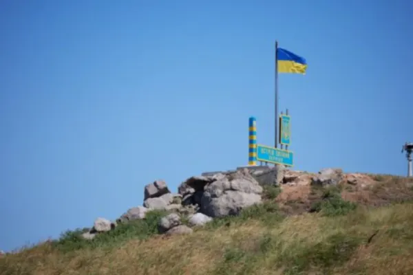 Ucraina și-a arborat din nou steagul pe Insula Șerpilor. Enclava, SCENA unui moment inedit la debutul invaziei ruse în Ucraina
