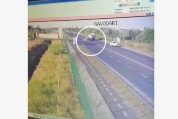 Imagini cu momentul producerii accidentului soldat cu un mort și 2 răniți, din Năvodari - VIDEO
