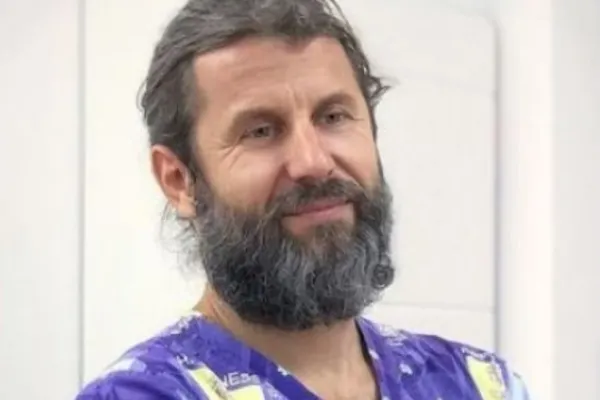 A murit Călin Doboș! Esteticianul vedetelor și-a pierdut viața într-un accident cu motocicleta