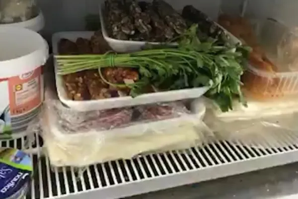 Vacanță în România. Restaurantele de pe litoral, bombă toxică pentru turiști