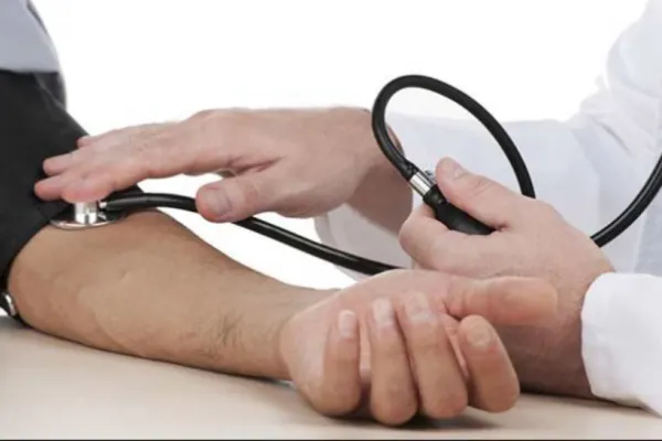 Lista alimentelor recomandate pentru cardiaci. Ce trebuie să introduci în alimentația ta dacă ai probleme la inimă