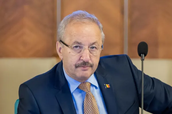 Vasile Dîncu: Pensiile militare NU SUNT ÎN PERICOL. Nu vor scădea