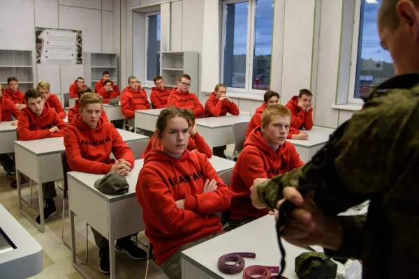 „Cel mai mare” centru de educație militar-patriotică pentru tineri, construit în nord-vestul Rusiei. PLANUL lui Putin: ce sunt centrele de predare Avangard