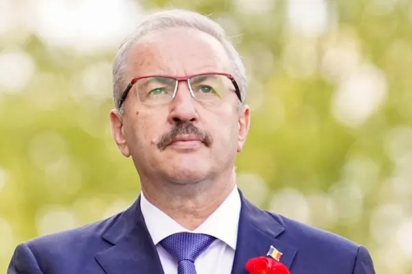 Vasile Dîncu a demisionat din funcția de ministru al Apărării după declarațiile controversate referitoare la Rusia