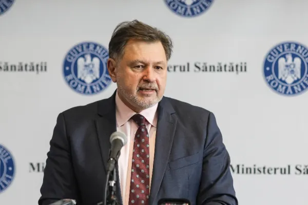 Combaterea AVC, o prioritate la nivel național. Rafila promite module de educaţie pentru sănătate în școli, din 2024