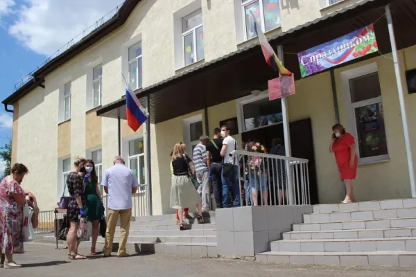 Ucraina acuză Rusia că pregătește referendumuri de anexare în regiunile ocupate. Votul, cu pistolul la tâmplă