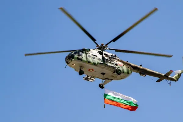 Bulgaria a trimis arme în Ucraina. Acuzația, lansată de guvernul interimar instalat la Sofia