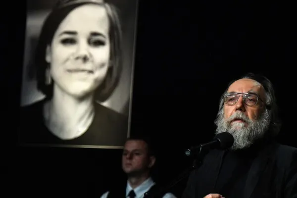 Teorie-bombă în presa americană. Cine ar fi asasinat-o pe fiica lui Dughin, fostul ideolog al lui Putin?