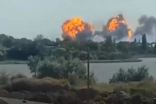 Ucraina recunoaște OFICIAL că a bombardat aerodromul din Crimeea - Când începe ofensiva în peninsula luată ilegal de ruși