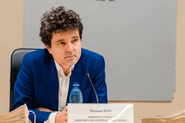 Nicușor Dan pregătește 40 de stații de încărcare pentru mașinile electrice în parcările publice din București