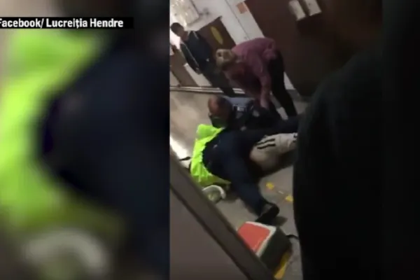 Scandal la o școală din Arad după ce 3 elevi au venit beți la ore. Unul dintre ei, pus la pământ de polițiști: anchetă uriașă